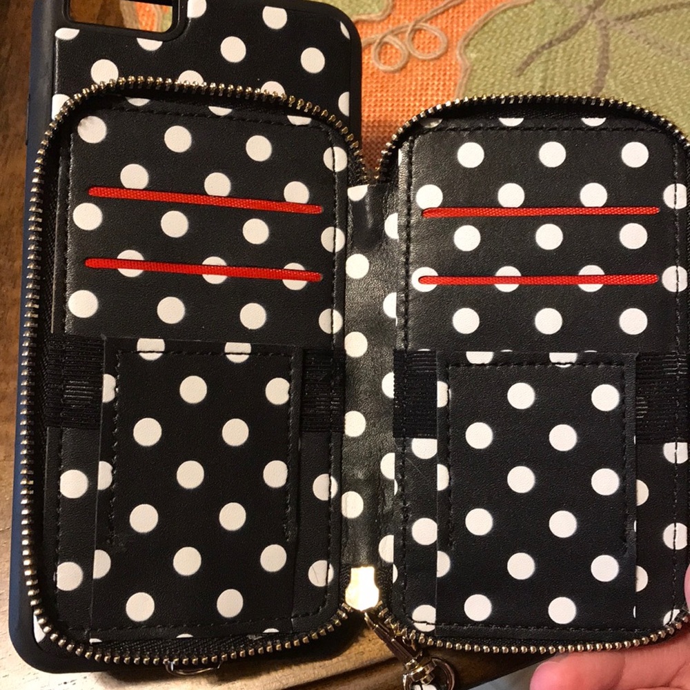 iPhone 8plus Case - Picture 3 of 4